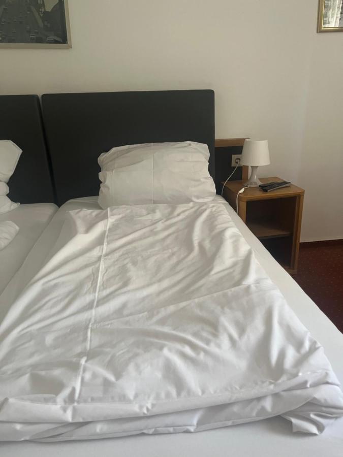 Hotel Zum Taunus Eppstein 外观 照片